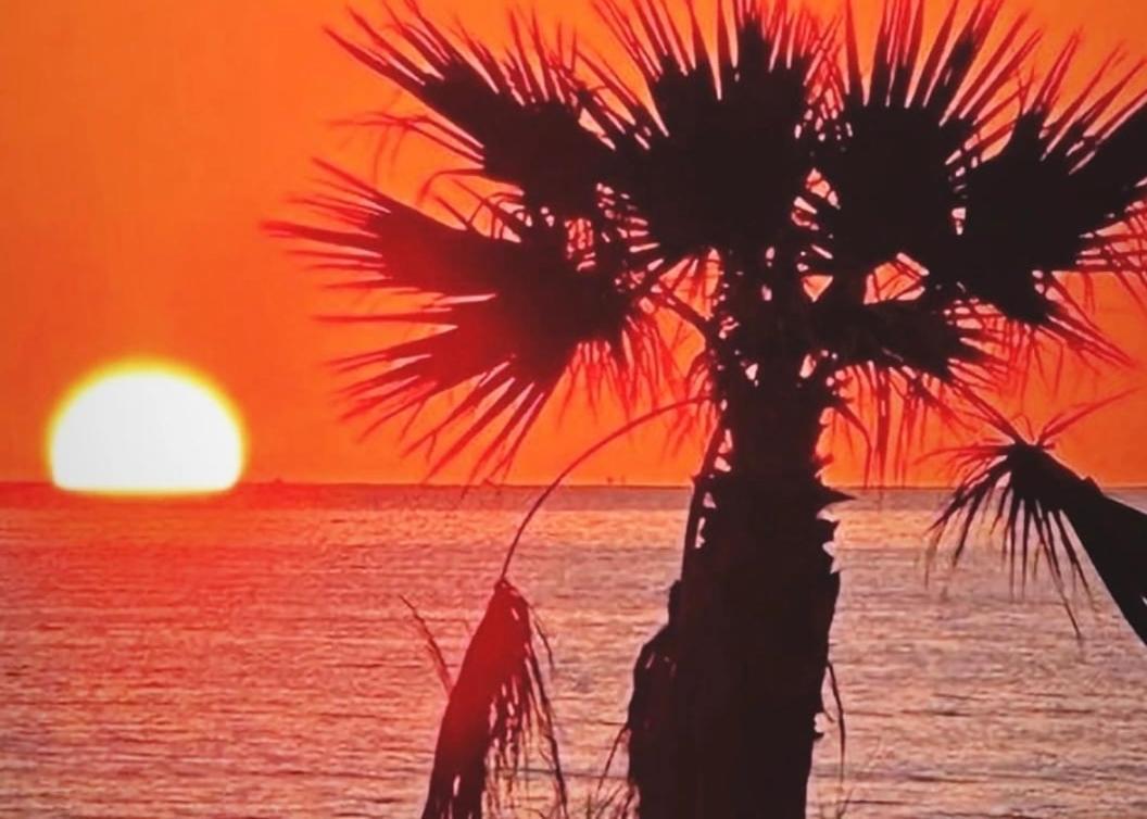 Durres Strand direkt am Meer Exterior foto